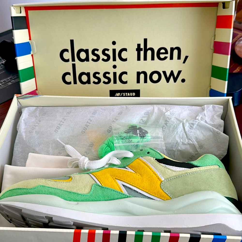 New balance men’s sneakers